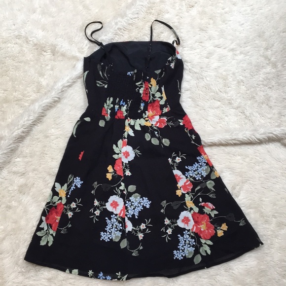 Black Floral Dress - Picture 5 of 5